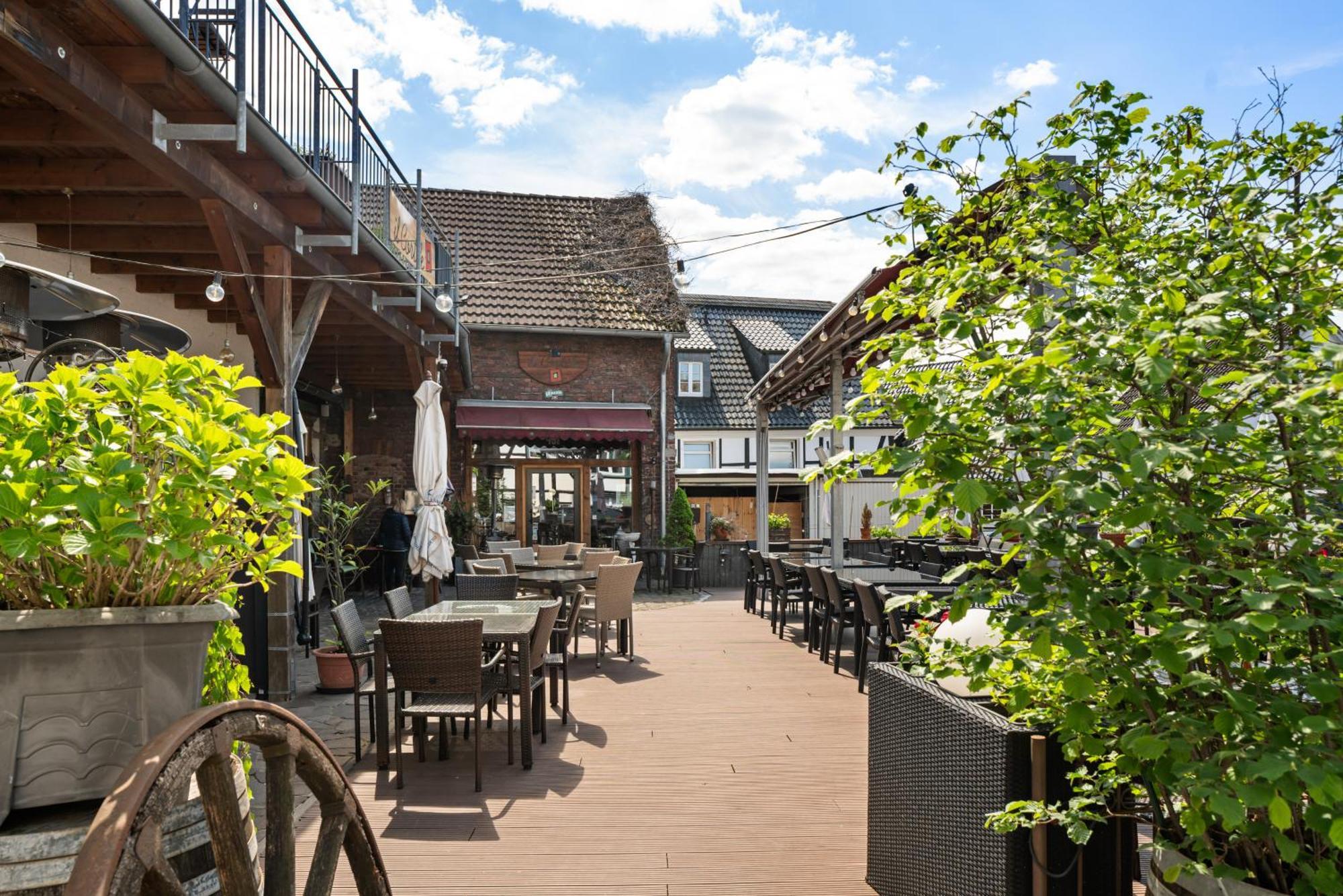 Mola Apartments-Charmante Ferienwohnung Im Herdecke Zentrum Fuer 3 Personen-Grosse Dachterrasse-Grill-Gratis Parken-Wlan Экстерьер фото