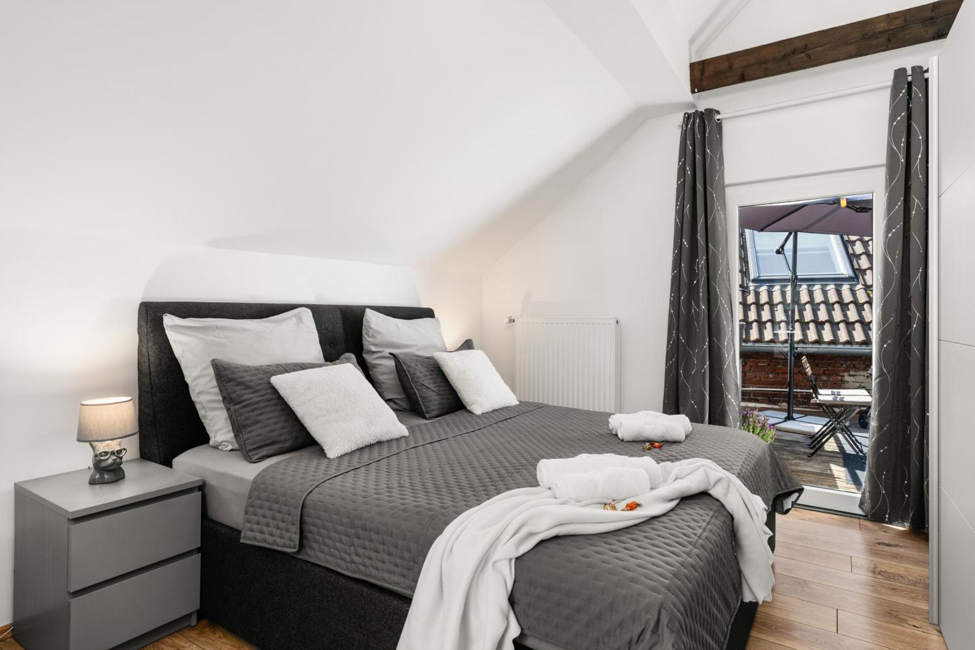 Mola Apartments-Charmante Ferienwohnung Im Herdecke Zentrum Fuer 3 Personen-Grosse Dachterrasse-Grill-Gratis Parken-Wlan Экстерьер фото
