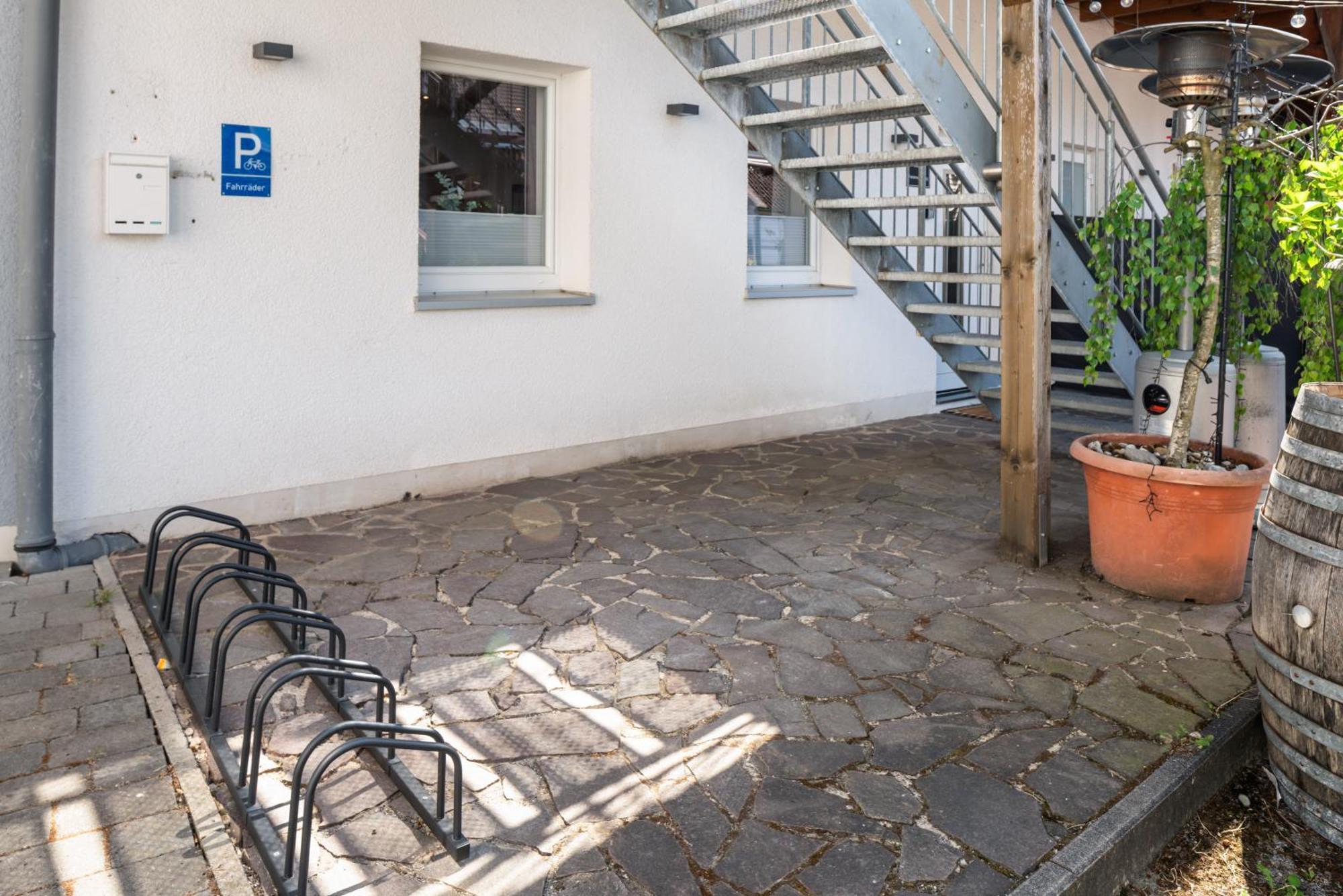 Mola Apartments-Charmante Ferienwohnung Im Herdecke Zentrum Fuer 3 Personen-Grosse Dachterrasse-Grill-Gratis Parken-Wlan Экстерьер фото